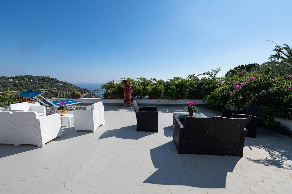 Villa Marinella Close To The Sea With Private Pool ネラノ エクステリア 写真
